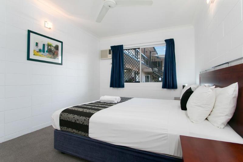 Hotel High Chaparral Cairns Exterior foto